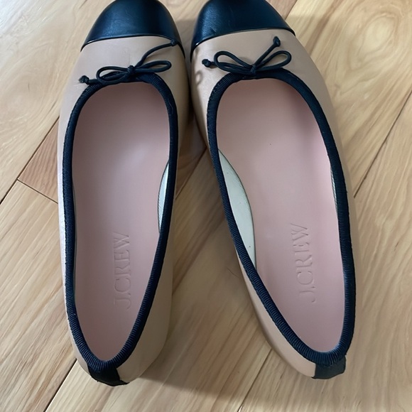 J.Crew Zoe cap toe Ballet flats size 7.5 NWOT - Picture 4 of 6